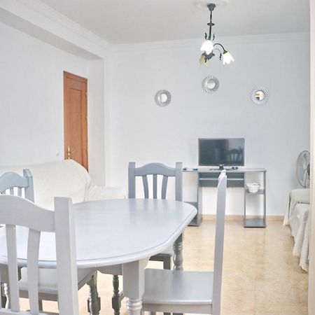 Apartamento Cervantes โกนิล เด ลาฟรอนเตรา ภายนอก รูปภาพ