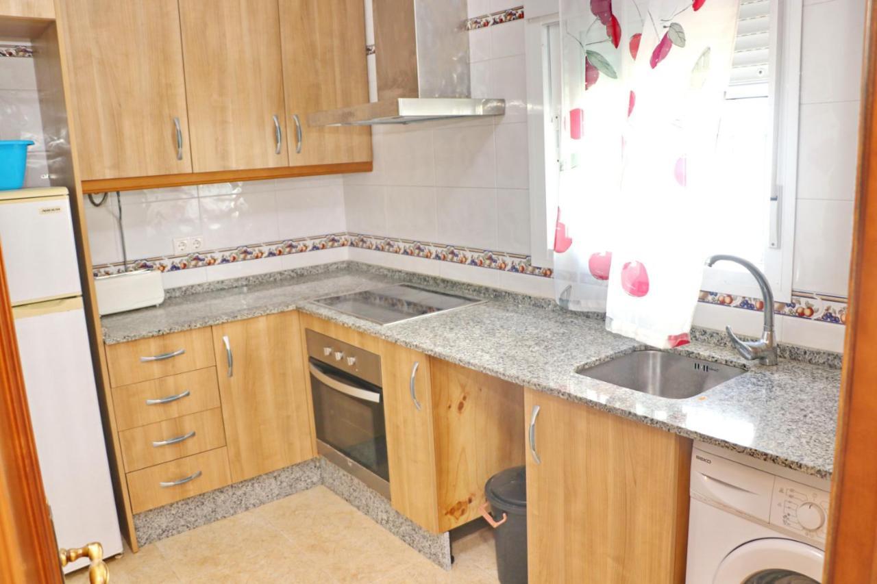 Apartamento Cervantes โกนิล เด ลาฟรอนเตรา ภายนอก รูปภาพ
