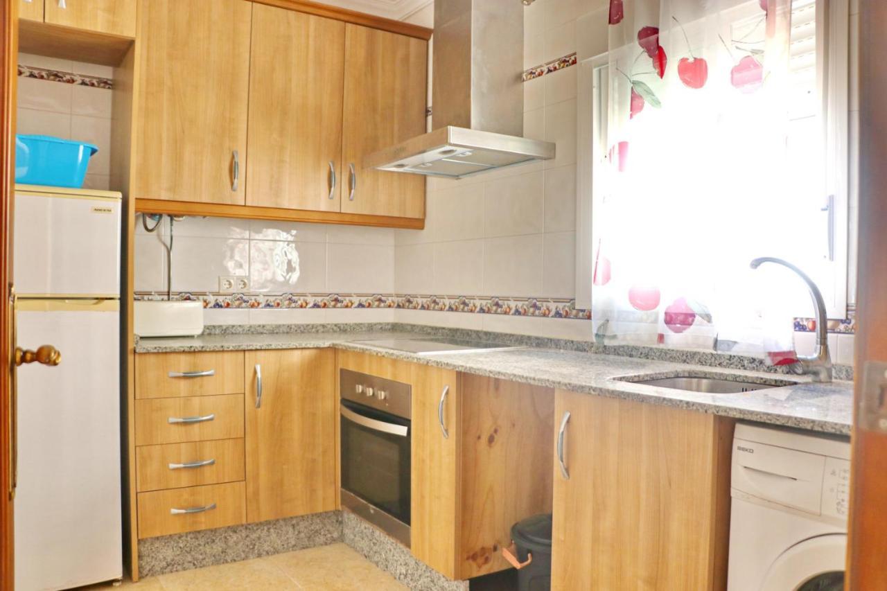 Apartamento Cervantes โกนิล เด ลาฟรอนเตรา ภายนอก รูปภาพ